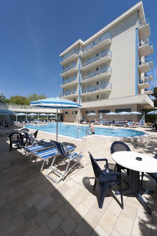 Hotel Miami Lido di Jesolo Buitenkant foto