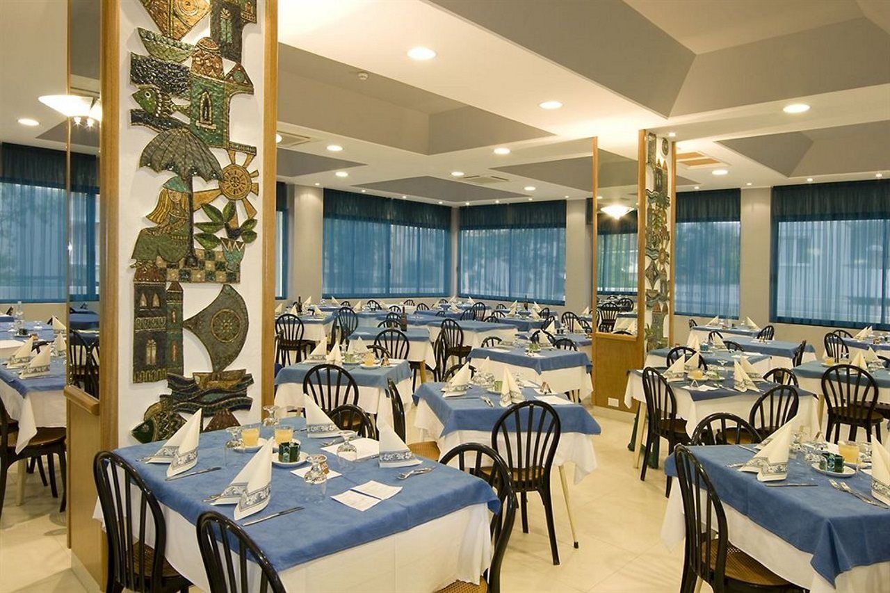 Hotel Miami Lido di Jesolo Buitenkant foto