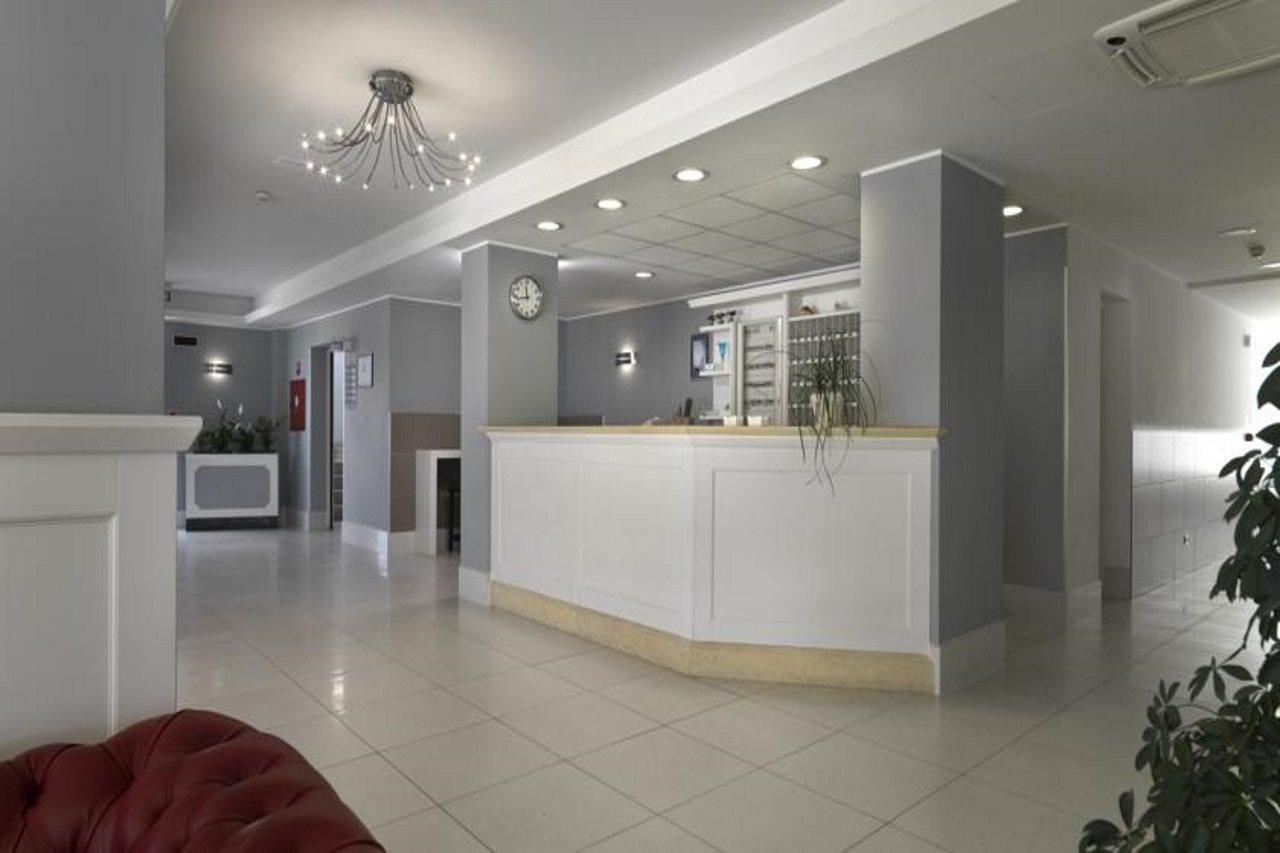 Hotel Miami Lido di Jesolo Buitenkant foto